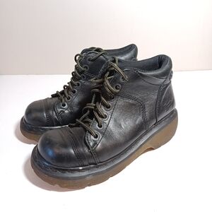 Dr. Martens Yolanda Black Leather Cap Toe Chunky Platform Boot Y2K Size 6